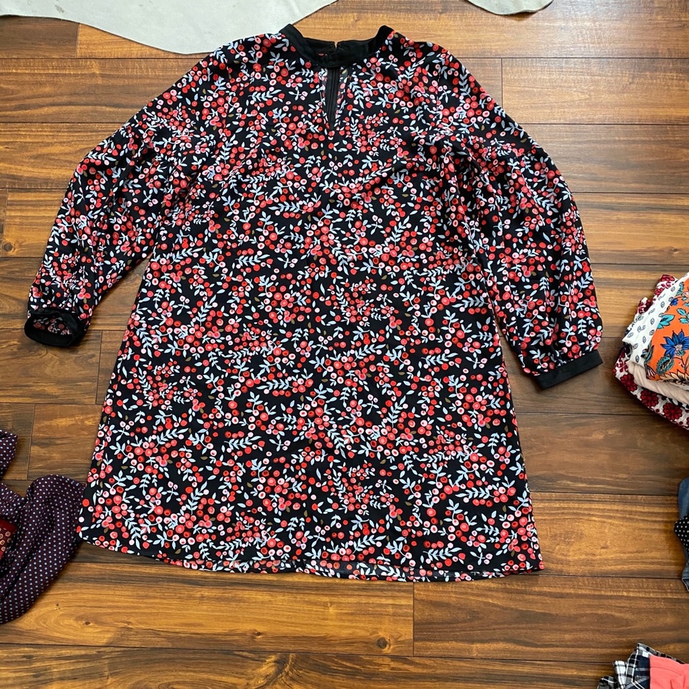 L Loft Long Sleeve Above the Knee Dress